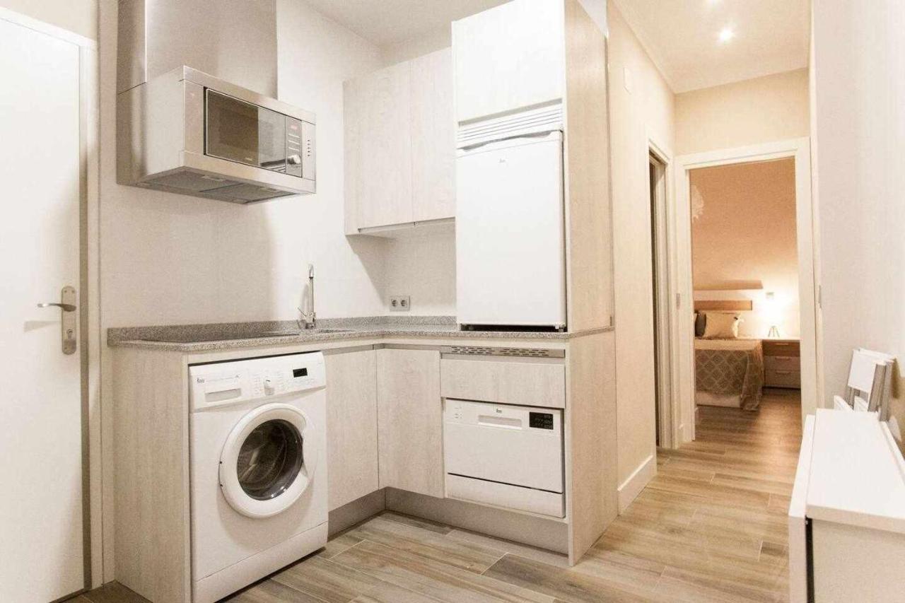 New Moderno Y Elegante Apartamento Centrico Madrid Luaran gambar